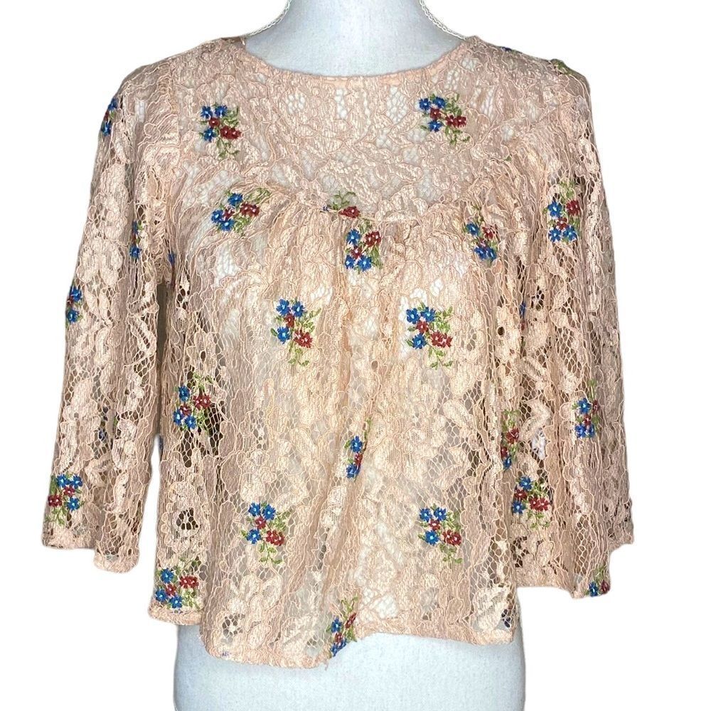 ZARA Nude Pink Floral Lace Three Quarter Sleeve Embroidered Crop Top Sz Med
